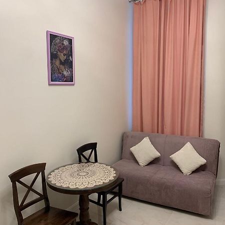 Appartement Rabbit House In The Center à Lviv Extérieur photo